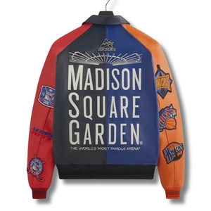 Chaqueta de Cuero Premium con Recubrimiento de los New York Knicks del Madison Square Garden |   Kith Virex Color-Block Bomber Edition Letter Venta al por mayor - Product Image 1