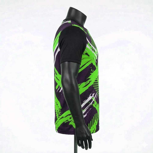 T-shirt à manches courtes pour homme, motif géométrique violet et vert, col rond, séchage rapide, tricoté, coupe ajustée, style sportif - Product Image 2