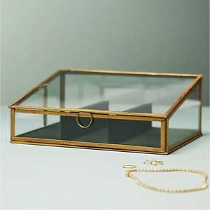 Boîte à cartes de mariage élégante en laiton et verre |   Coffret à souvenirs en verre géométrique personnalisé, boîte en verre antique dorée pour bagues et bijoux - Product Image 2