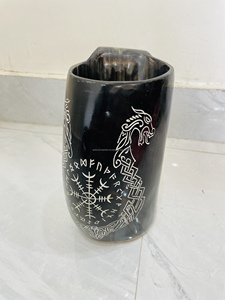 Mug à bière en corne de buffle polie, design original avec logo Fenrir, sculpté à la main, ustensile de cuisine tendance et à la mode, best-seller - Product Image 2