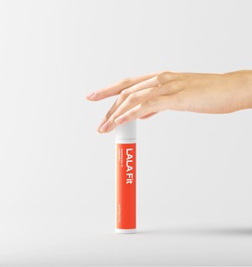 Aceite de Masaje Coreano LHALA Fit Cooling Contouring en Roll-on para Cuerpo y Rostro, para Reducir la Hinchazón, Reafirmante, Belleza, Cuidado Personal - Product Image 3