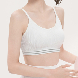 เสื้อชั้นในกีฬาไร้ตะเข็บแบบขายส่ง รองรับแรงกระแทกสูง เหมาะสำหรับออกกำลังกาย วิ่ง โยคะ ฟิตเนส ระบายอากาศได้ดี - Product Image 4