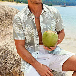 เสื้อเชิ้ตแขนสั้นพิมพ์ลายใบไม้เขตร้อนสำหรับผู้ชาย เสื้อเชิ้ตฮาวายลำลองติดกระดุมสำหรับฤดูร้อนชายหาด - Product Image 3