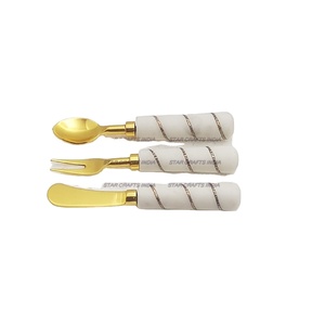 Design filaire en métal marbré avec couverts en acier inoxydable plaqué or cuillère fourchette et couteau ensemble de 3 pièces ensemble de couverts ensemble de couverts - Product Image 1