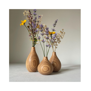 Vase en bois artisanal fabriqué à partir de bois massif naturel pour la décoration de la maison et l'aménagement intérieur - Product Image 6