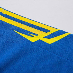 Professional Look Modern Design Soccer Uniform Breathable Moisture Wicking Team Kit for Clubs OEM Service Customizable - Product Image 5