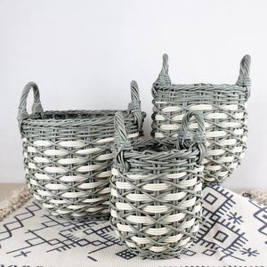Set di 3 Cesti Impilabili in Vimini Intrecciato a Mano per Stoccaggio e Bucato con Manici Comodi - Product Image 1