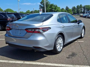 Toyota Camry LE 2024 Usado de Alta Calidad, Recién Llegado, Autos Impecables en Venta - Product Image 4