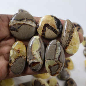 2025 AAA Grado Superior cabujón de cristal septariano Natural de alta calidad suelto Amarillo Blanco piedras preciosas trituradas accesorio de joyería gema - Product Image 1