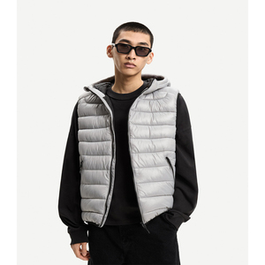 Gilet matelassé d'hiver chaud pour homme avec capuche, personnalisable avec logo, fermeture éclair, style doudoune, idéal pour l'extérieur – Nouvelle collection très demandée - Product Image 4