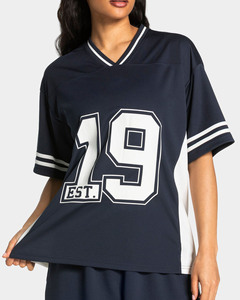 เสื้อฟุตบอลผู้หญิงคอวีกลางคืนแบบขายส่ง OEM พร้อมโลโก้สั่งทำ แขนเสื้อตัดต่อแถบสี น้ำหนักเบา ระบายอากาศได้ดี เสื้อยืดผู้หญิง - Product Image 1