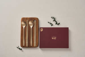 Set da Pranzo Antibatterico in Bronzo Tradizionale Coreano Moderno Nobban, Stoviglie Promozionali dalla Corea per Case Contemporanee - Product Image 5