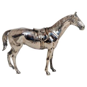 Mesa de Centro de Aluminio Fundido con Diseño de Caballo para Hogares Clásicos y Modernos con Elegante Textura Metálica - Product Image 5
