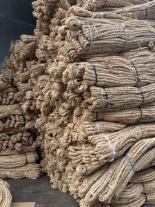 Meilleur prix pour la corde de jacinthe d'eau torsadée du Vietnam 10/12mm matière première séchée pour meubles artisanat produits agricoles - Product Image 6