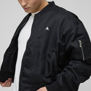 Chaqueta bomber cómoda de la mejor calidad, estilo urbano, nueva, elegante y de gran venta para hombre con cierre de cremallera. - Product Image 3