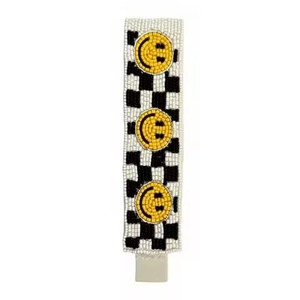 Porte-clés élégant en perles de rocaille avec design de lettres personnalisées, style broderie artistique - Product Image 5