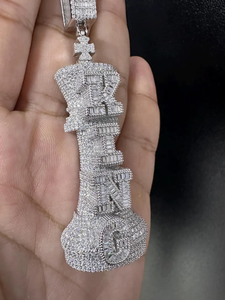 Pendentif Roi des Échecs Iced Out en Argent avec Moissanite et Diamant, Breloque Hip Hop de Luxe pour Hommes, Effet Diamant Baguette - Product Image 5