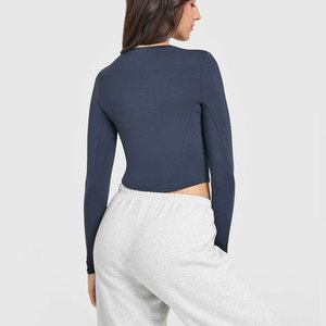Camiseta Deportiva Ajustada de Manga Larga con Cuello Redondo y Diseño Crop Top para Mujer, Venta al por Mayor, Sin Costuras, Elástica, para Yoga - Product Image 6