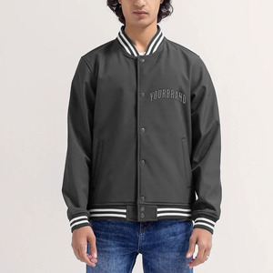 Vestes Varsity pour Homme avec Logo Personnalisé, Vestes Varsity en Laine Personnalisées, Vestes Varsity Rouges à Manches Longues pour Homme, Service OEM - Product Image 4