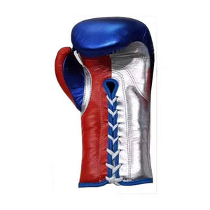 Gants de boxe de qualité supérieure, design luxueux, logo et couleur personnalisés, cuir durable avec fermeture à lacets pour adultes et unisexe. - Product Image 3