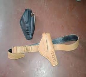 Étui à pistolet en cuir, ceinture de transport pour la chasse, support de pistolet réglable, équipement tactique extérieur pour la ceinture - Product Image 1