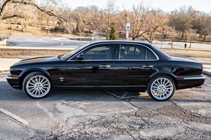 J-a-g-u-a-r X-J-R 2006 - Product Image 2