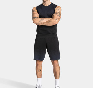 Conjunto de 2 Piezas para Hombre, Camiseta sin Mangas y Pantalones Cortos Cargo en Contraste, Color Negro, OEM Personalizado, 100% Algodón Transpirable, Ropa de Verano de Alta Calidad - Product Image 1