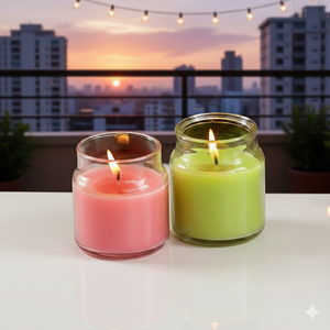 Mejora el Ambiente con Nuestras Velas Aromáticas de Lujo en Frascos de Vidrio, Hechas con Cera de Soya Ecológica, Ideales para Halloween y Navidad, Crean un Ambiente Cálido - Product Image 1