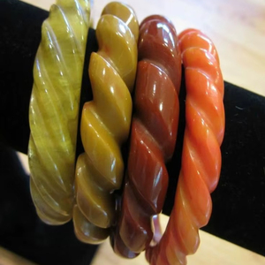 Premium Handmade <b>Resin</b> Bracelet For Women Party Fashion Modern Artistic <b>Resin</b> Bangles For Women Jewelry Collection - Product Image 1