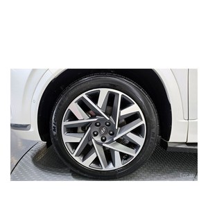 Hyundai Santa Fe Diésel 2.2 2WD 2021/7, 80,363 km, Caja de Cambios Automática, Volante a la Izquierda, Estándar de Emisiones Euro V, Asientos de Cuero - Product Image 5