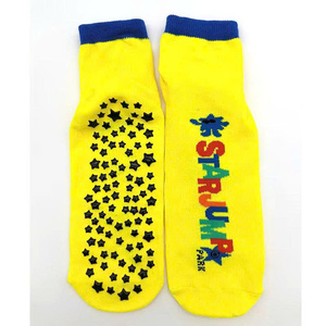Wholesale 100% Cotton Non-Slip Plaid Ankle Socks for Youth Custom Logo <b>Trampoline</b> Yoga Pilates Indoor Playground for Adults Kids - Product Image 6