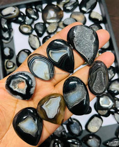 100% naturel noir Druzy pierres précieuses Cabochon en gros meilleur matériau de qualité fait à la main pour la fabrication de pierres certifiées par des tiers - Product Image 1