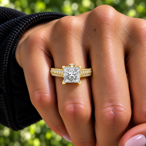 Bague de Mariage Solitaire Double Rangée Pavée en Or 14K 18K avec Diamant de Laboratoire Taille Princesse 2.70Ct DEF VVS Certifié IGI, Tige Euro - Product Image 2