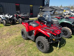 Cuatrimoto Utilitaria de Alto Rendimiento con Motor V-Twin de 570cc, Inyección Electrónica de Combustible, Transmisión CVT, Selección de 2WD/4WD y Sistema de Remolque - Product Image 4