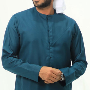 <b>Thobe</b> OEM Factory Custom Islamic Clothing with Modern Tailoring for Global Clothing Brands and Export - Product Image 4