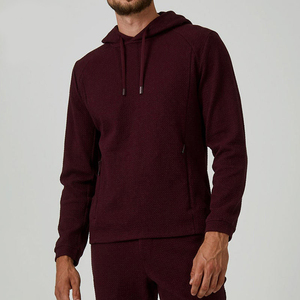 Sweat-shirt léger à capuche avec tissu respirant pour un usage quotidien - Product Image 3
