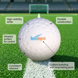 Ballon de hockey en PVC personnalisé avec surface alvéolée – Durable, léger – Idéal pour l'entraînement, les matchs, les exercices sur le terrain et les loisirs - Product Image 3