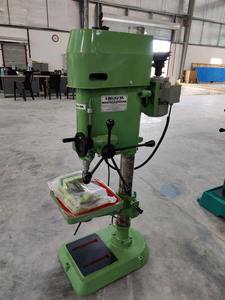 Taladro de columna CNC de servicio medio con transmisión por engranajes, husillo MT3, 8 velocidades, avance fino de mesa, industrial, 1 HP, 220V, máquina perforadora de metal - Product Image 2