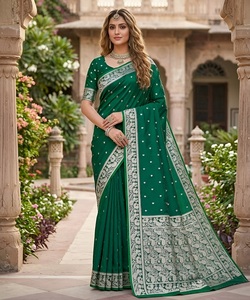 Sari indien traditionnel en soie Banarasi, tissage Zari, pour mariage, occasions festives, tenue féminine, recyclé - Product Image 1