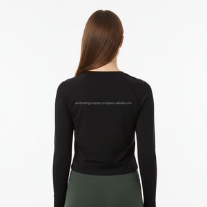 เสื้อยืดครอปแขนยาวผ้าฝ้าย 100% สำหรับฤดูร้อน แบรนด์ส่วนตัว รับผลิตเสื้อครอปป้องกันขนร่วง พร้อมสกรีนโลโก้ตามสั่ง ขายส่งจำนวนมาก - Product Image 5