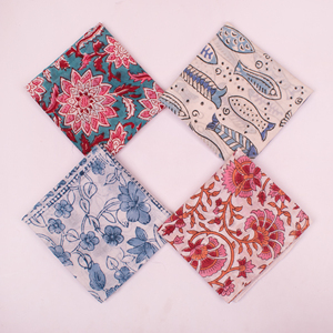 Pañuelo de Algodón Orgánico, Estilo Vintage, Diseño Floral Multicolor, Tejido, Hecho en India, Ecológico - Product Image 1
