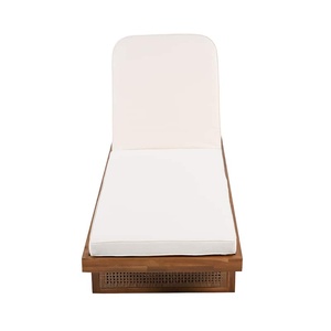 Chaise longue d'extérieur en teck moderne, minimaliste, pour patio, au bord de la piscine, pour se détendre - Product Image 2