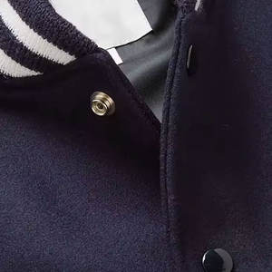 แจ็คเก็ตหนังบอมเบอร์คุณภาพสูงสำหรับผู้ชาย แจ็คเก็ตเลตเตอร์แมนแบบครอปท็อป แขนยาว ไซส์ใหญ่ แจ็คเก็ตเบสบอลแบบวาร์ซิตี้ - Product Image 4