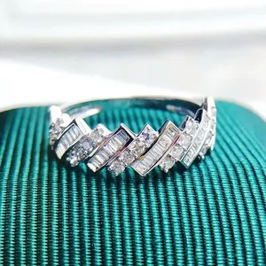 Anillo de Boda de Media Eternidad con Circonitas y Diamantes de Corte Baguette y Brillante, Inspirado en lo Vintage, Regalo para Mujer, Plata de Ley 925 - Product Image 3