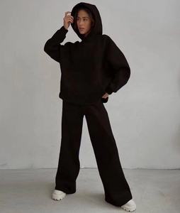 Ensemble de survêtement d'hiver pour femme : Sweat à capuche oversize et pantalon de jogging large, style vintage, séchage rapide, polaire personnalisé, vente en gros OEM - Product Image 1