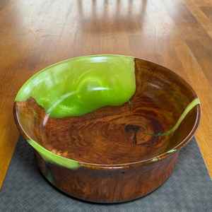 Elegante Tazón Redondo de Madera y Resina Ecológico para Almacenamiento de Alimentos en la Cocina y Contenedor Lavable - Product Image 3