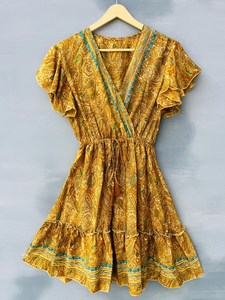 Robe mini en soie faite à la main pour femme, motif Paisley, manches à volants, taille smockée, imprimé élégant, tenue de vacances bohème, taille unique, plage - Product Image 6