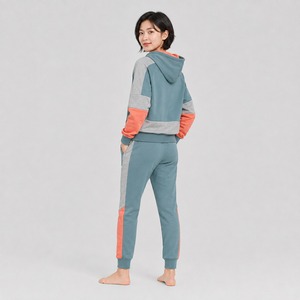 Ensemble de survêtement pull-over pour femme, nouvelle collection 2026, haute qualité, idéal pour la course à pied, vente en gros - Product Image 4