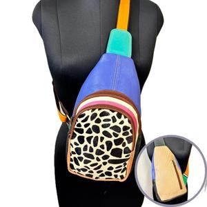 Sac bandoulière artisanal en cuir véritable – Imprimés animaliers bohèmes, fermeture éclair, prêt pour le printemps/été, durable et léger - Product Image 3