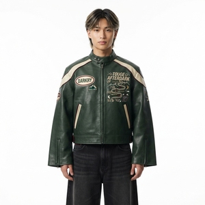 Chaqueta de Cuero Verde Estilo Bomber con Diseños de Parches Bordados, Cuello Alto, Cierre de Cremallera, Estilo Moto, Ropa de Otoño, Proveedor al por Mayor - Product Image 1